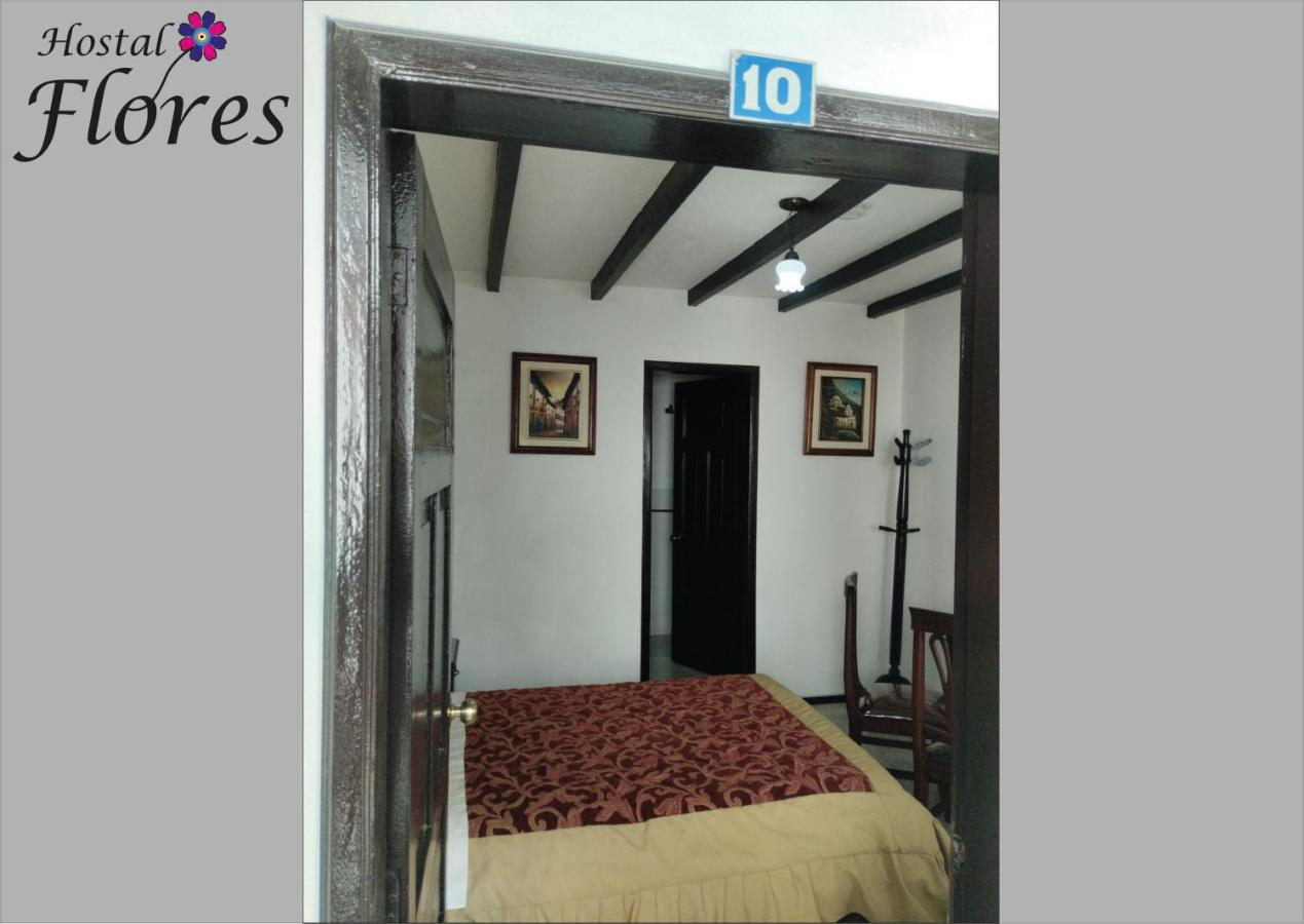 קיטו Hostal Flores מראה חיצוני תמונה